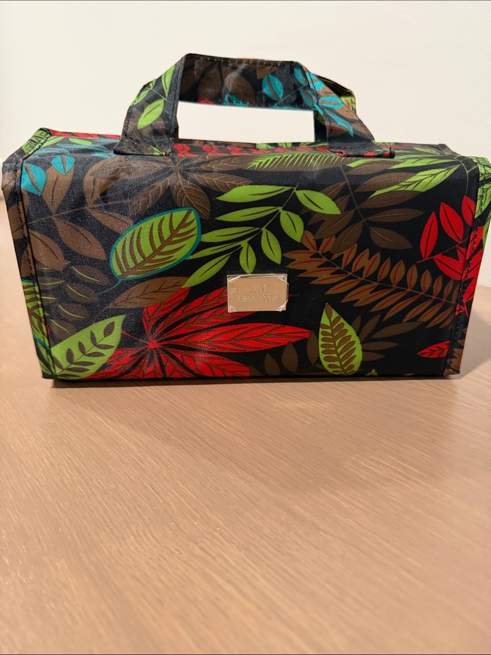 JM New York Tropical Leaf Print Travel Toiletry Cosmetics Travel Bag